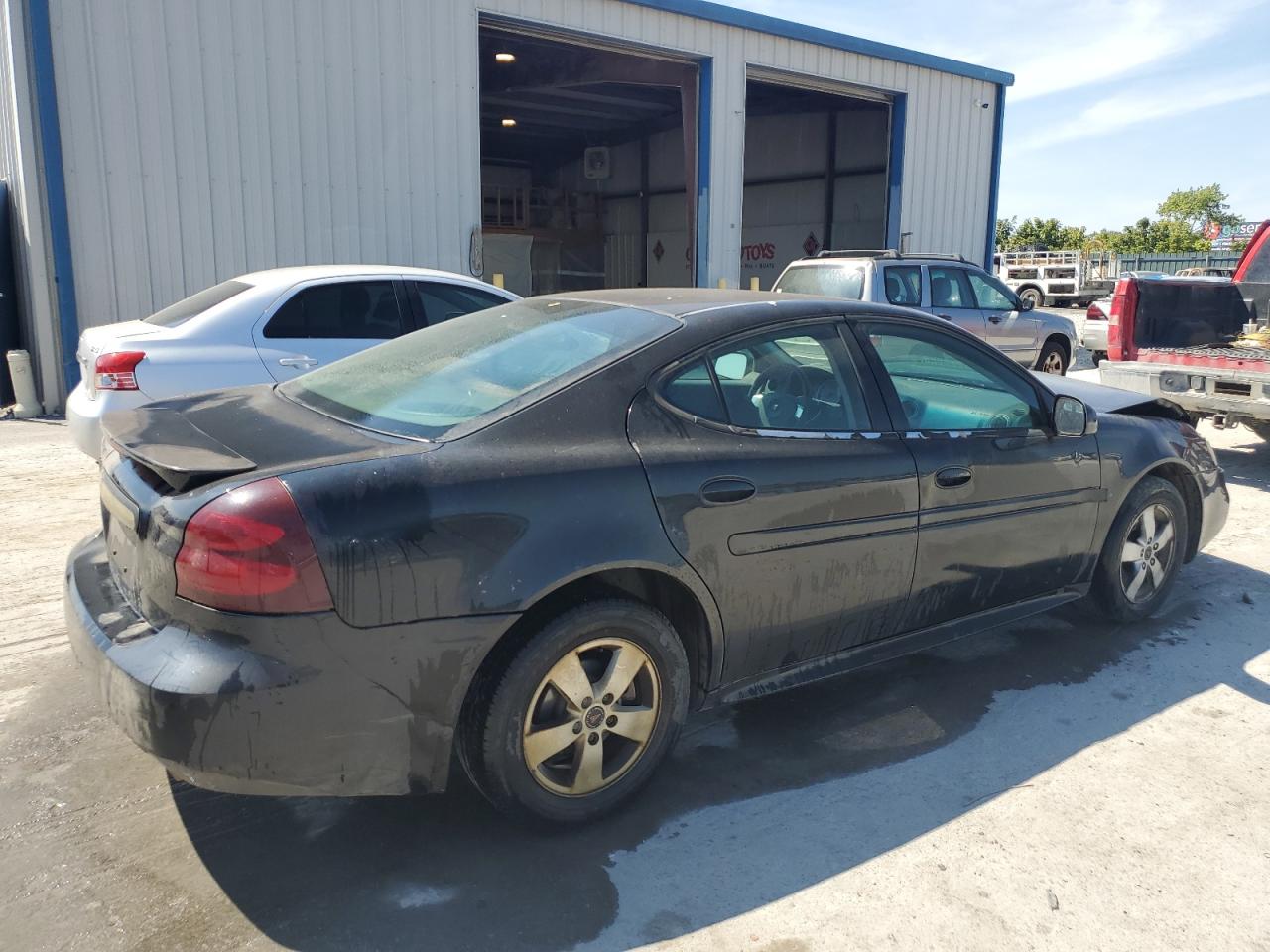 Lot #3020909792 2006 PONTIAC GRAND PRIX