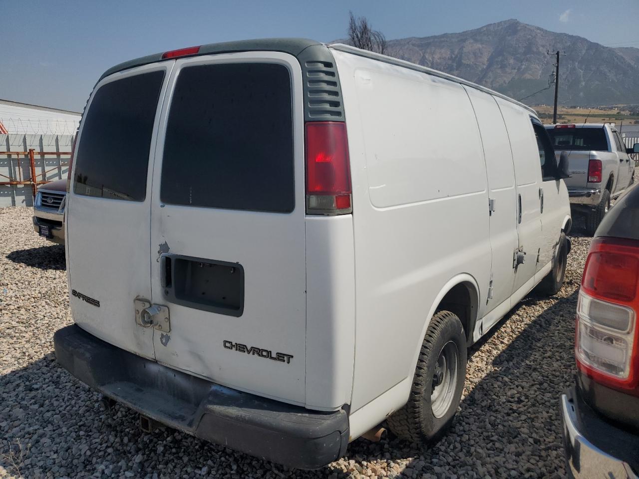 Lot #2862859279 2002 CHEVROLET EXPRESS G1