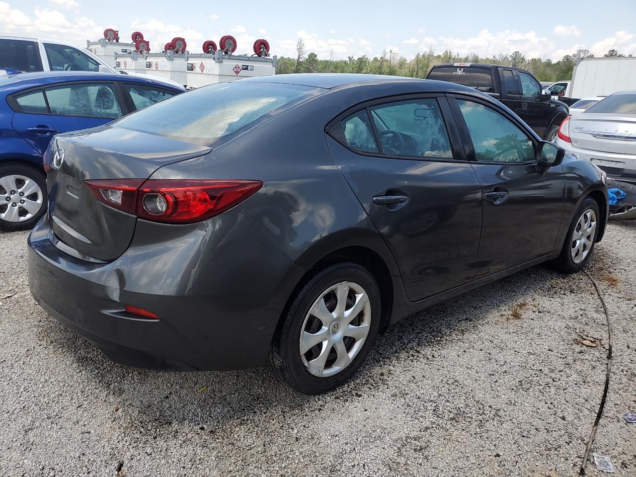 Lot #2776400371 2017 MAZDA 3 SPORT