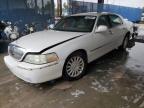 LINCOLN TOWN CAR E photo