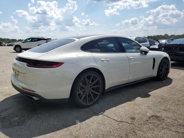 VIN WP0AA2A78JL105328 2018 PORSCHE PANAMERA no.3