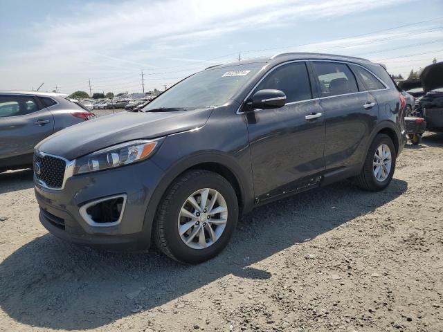 VIN 5XYPG4A3XJG375240 2018 KIA Sorento, LX no.1