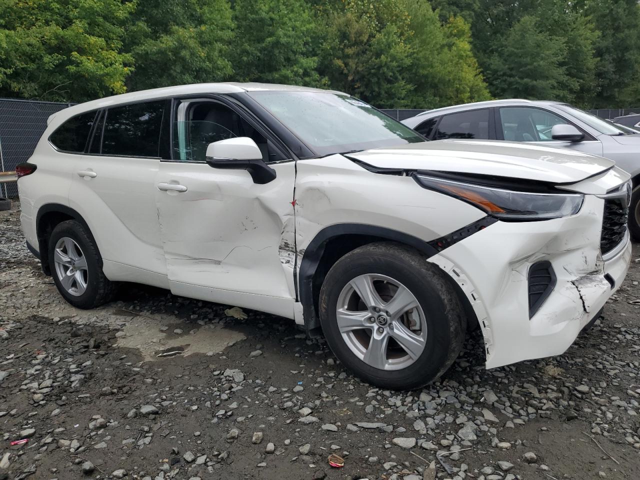 Lot #2921498847 2021 TOYOTA HIGHLANDER