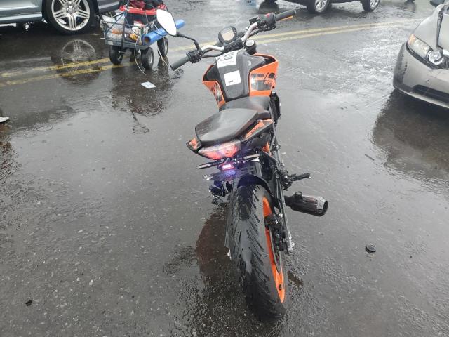2022 KTM 200 DUKE MD2JPC407NC037316