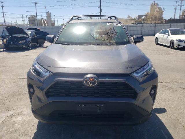 VIN 2T3C1RFVXPC223395 2023 Toyota RAV4, Xle Premium no.5