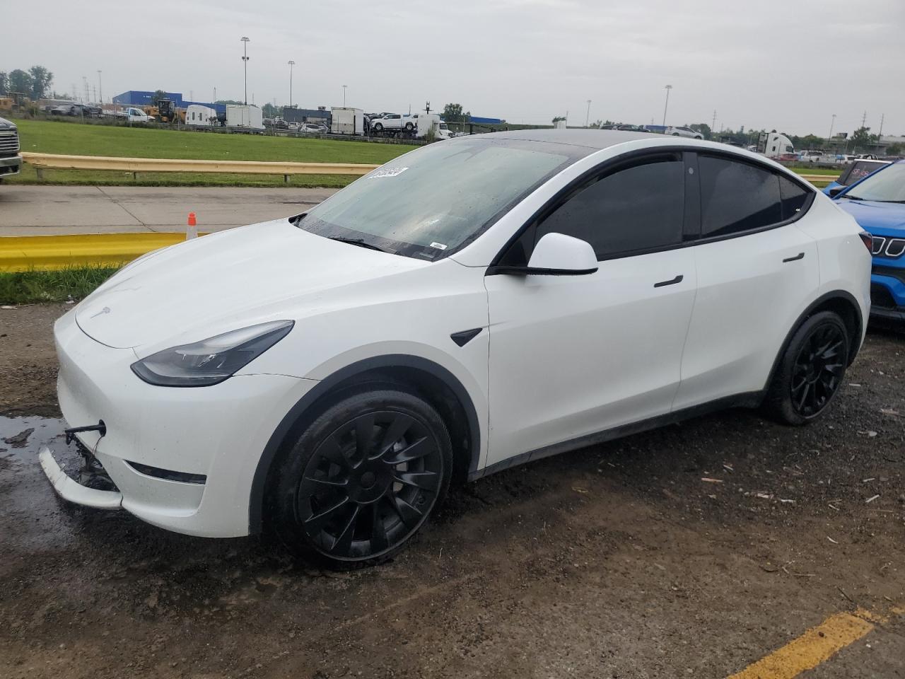 Tesla Model Y 2023 