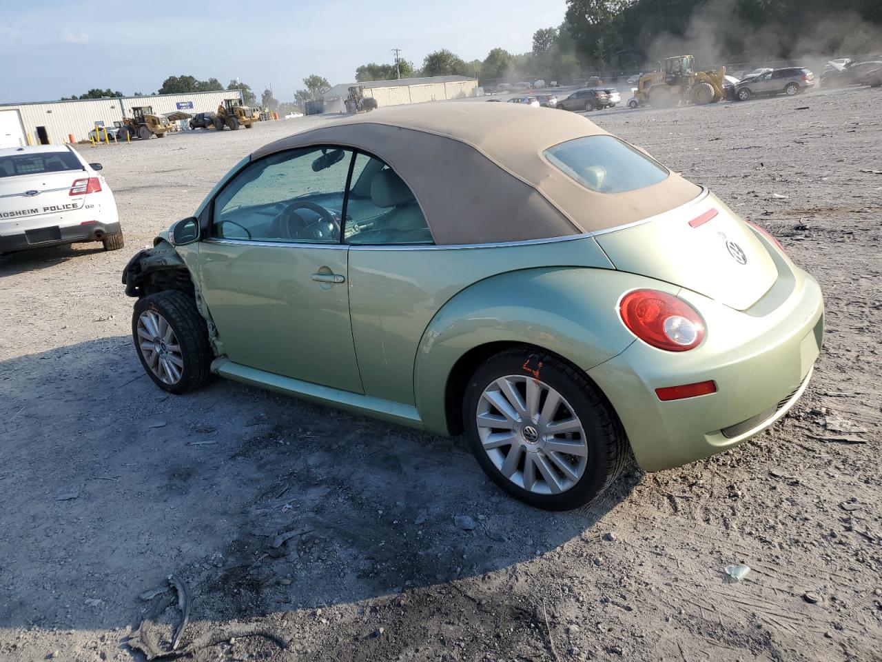 Lot #2923354549 2008 VOLKSWAGEN NEW BEETLE