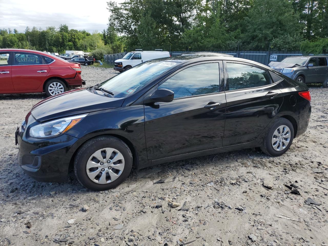 Lot #2895627427 2017 HYUNDAI ACCENT SE