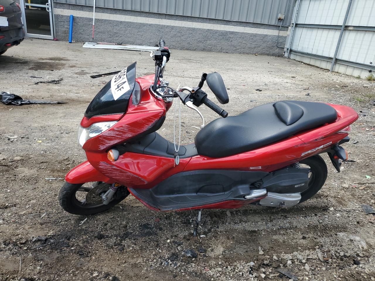 Lot #3049555690 2013 HONDA PCX 150