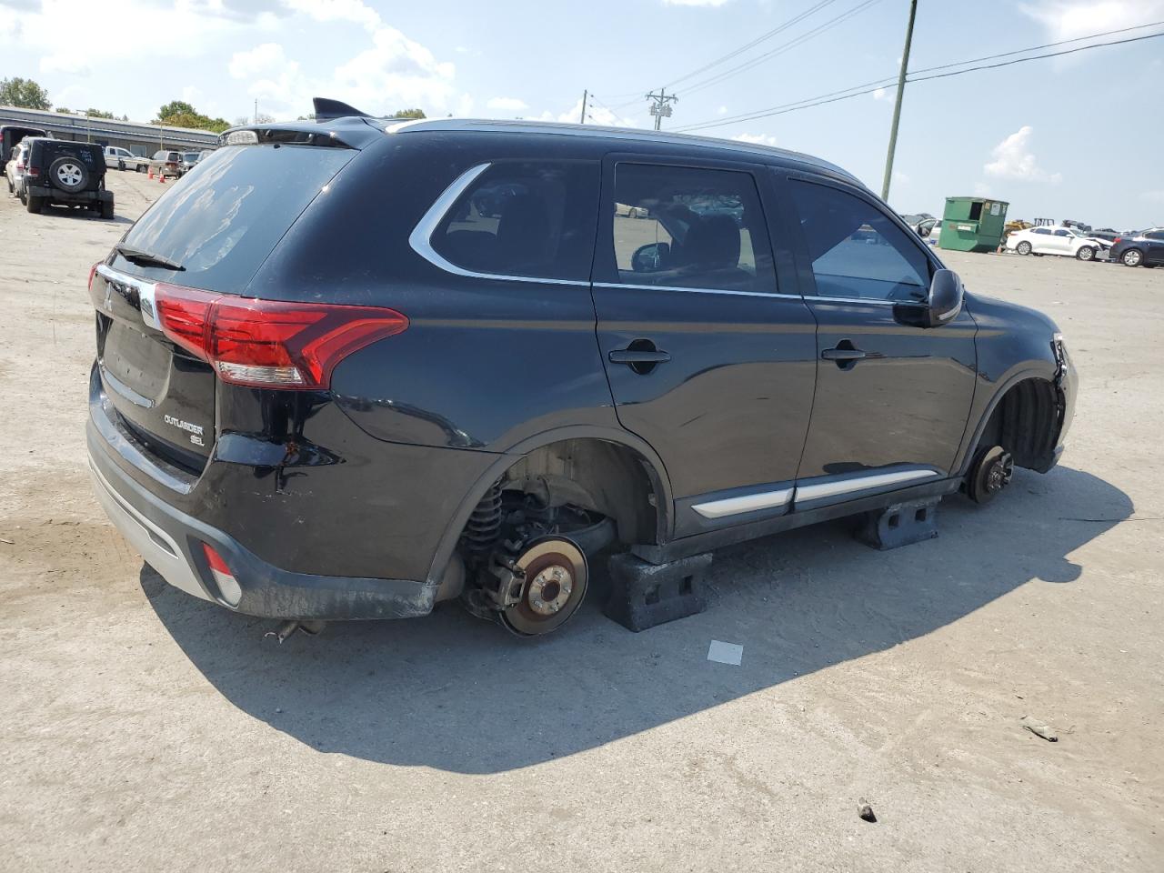 Lot #3025983948 2019 MITSUBISHI OUTLANDER