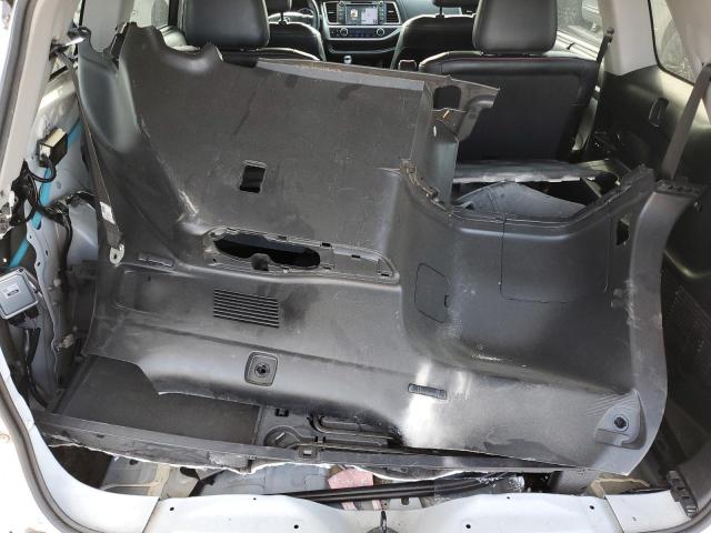 VIN 5TDKZRFH2KS331498 2019 Toyota Highlander, SE no.13