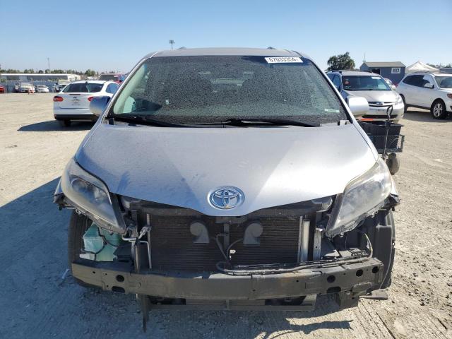 2017 TOYOTA SIENNA SE 5TDXZ3DCXHS878294