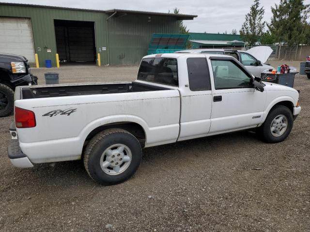 CHEVROLET S TRUCK S1 2002 white  gas 1GCDT19W128234688 photo #4