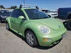 VOLKSWAGEN NEW BEETLE photo