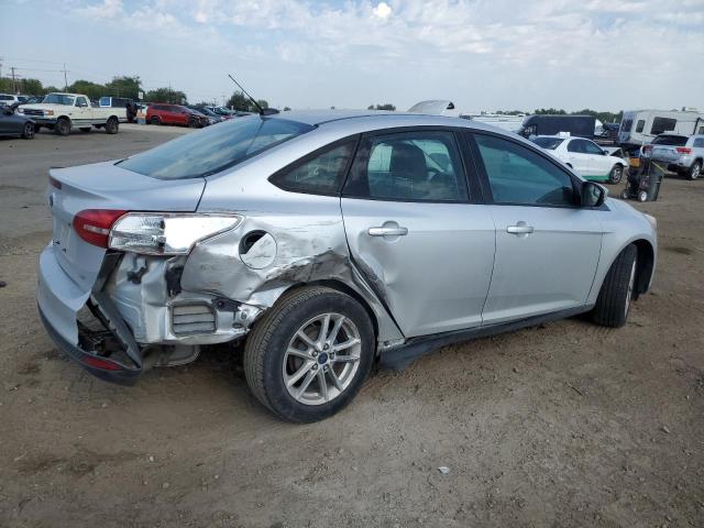 VIN 1FADP3F25FL319687 2015 Ford Focus, SE no.3