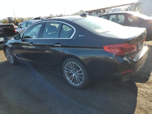 VIN WBAJB1C59JB375089 2018 BMW 5 Series, 530XE no.2