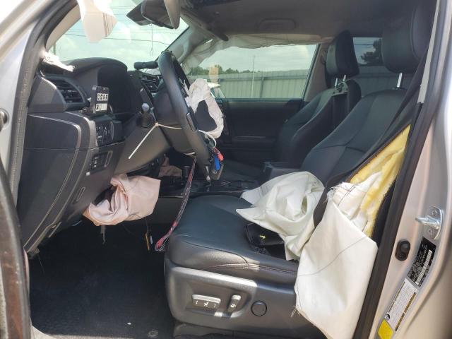 2020 TOYOTA 4RUNNER SR - JTEBU5JR7L5836804