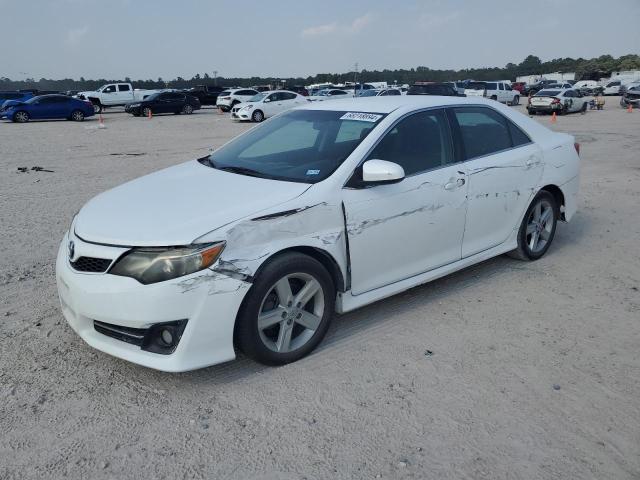 VIN 4T1BF1FKXEU781272 2014 Toyota Camry, L no.1