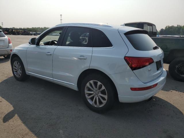 VIN WA1LFAFP3FA051933 2015 Audi Q5, Premium Plus no.2