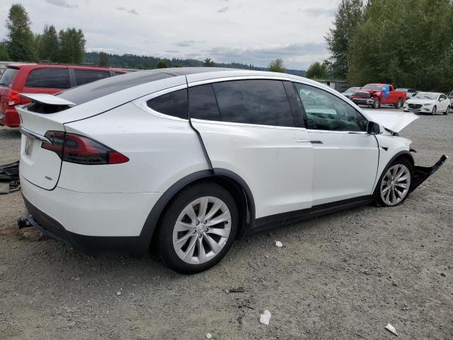 VIN 5YJXCBE28JF087144 2018 Tesla MODEL X no.3