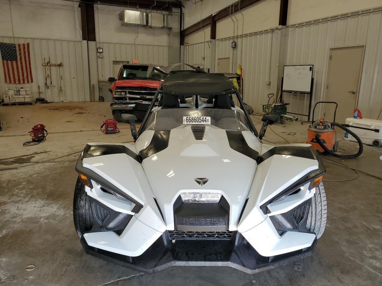 POLARIS SLINGSHOT 2019 white  gas 57XAASFA5K8130655 photo #3