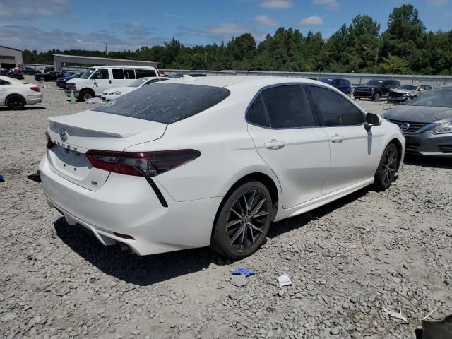 VIN 4T1G11AK7NU069216 2022 Toyota Camry, SE no.3