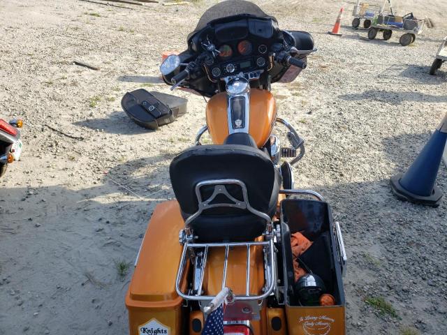 2010 HARLEY-DAVIDSON FLHTC 1HD1FF413AB669103