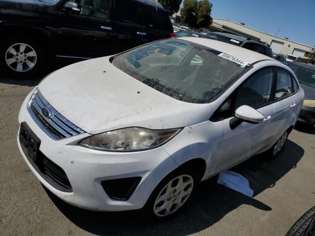 VIN 3FADP4BJ3DM142152 2013 Ford Fiesta, SE no.1