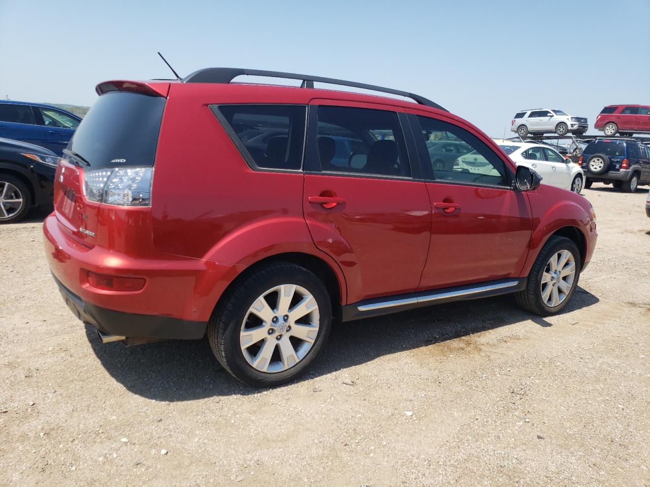 Lot #2731221341 2010 MITSUBISHI OUTLANDER