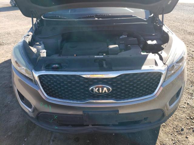 VIN 5XYPG4A35HG249023 2017 KIA Sorento, LX no.12