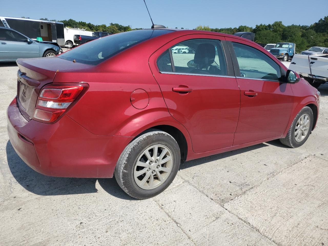 Lot #2890948585 2019 CHEVROLET SONIC LT