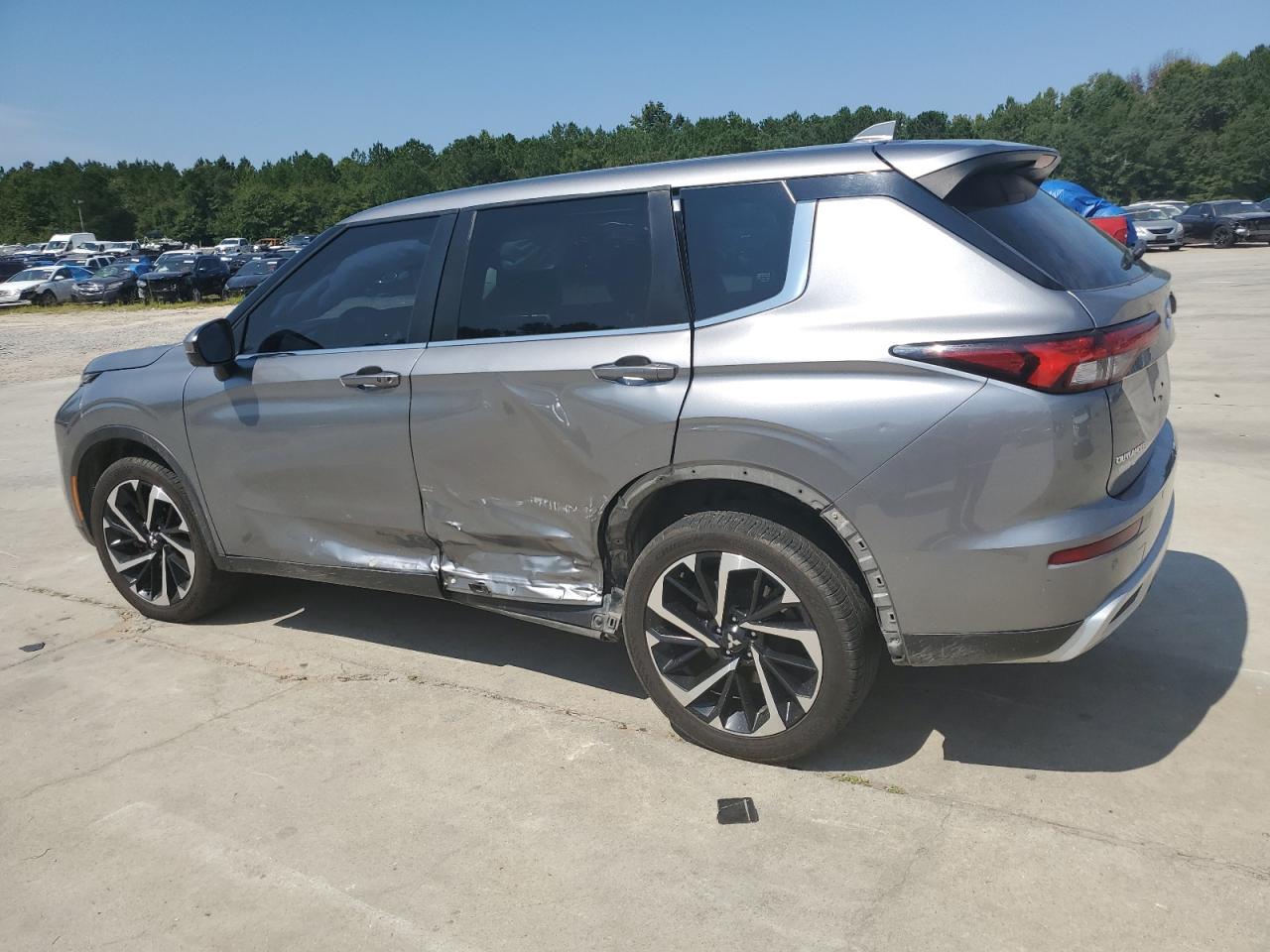 Lot #2921523747 2022 MITSUBISHI OUTLANDER