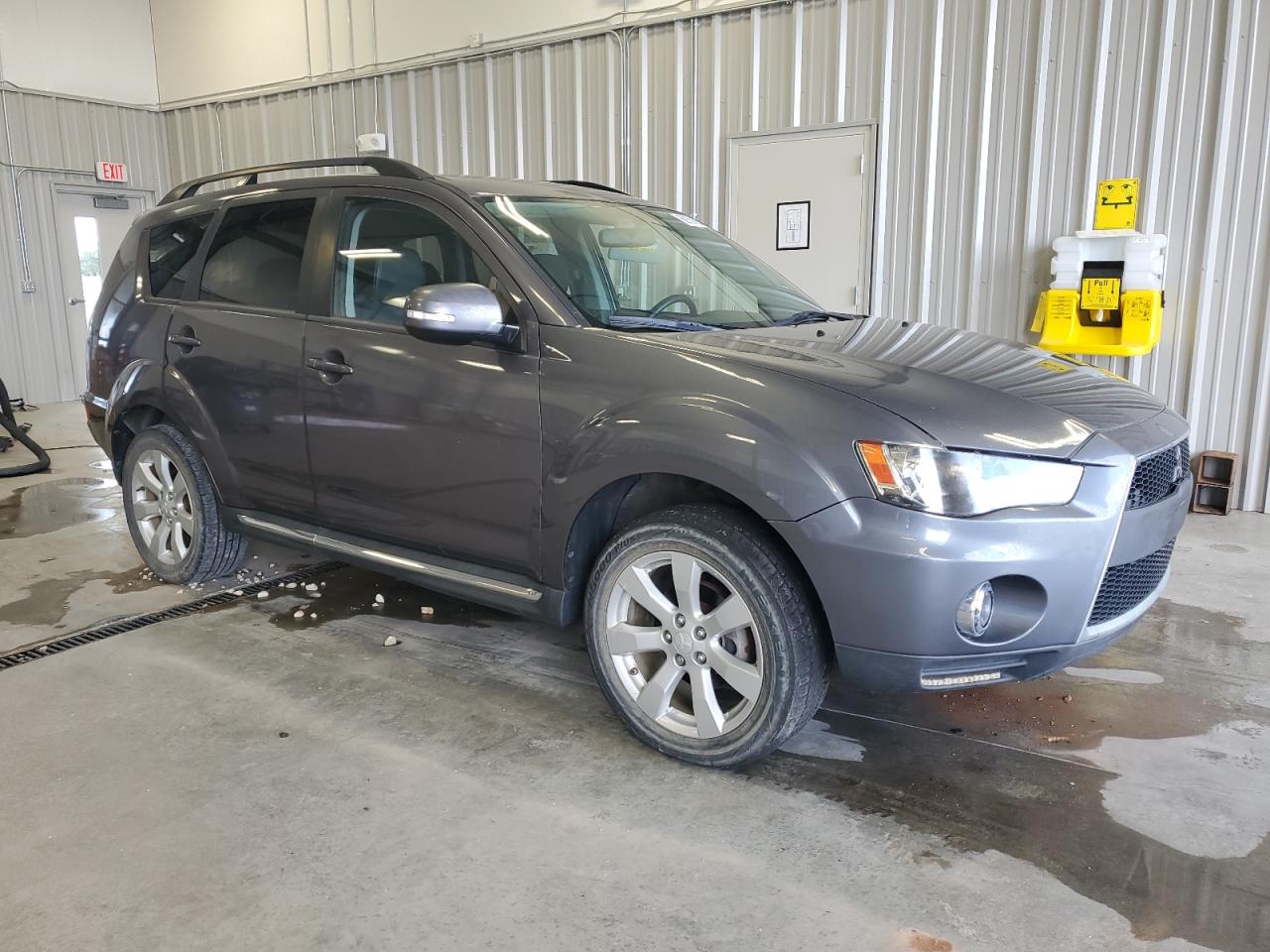 Lot #2829298898 2010 MITSUBISHI OUTLANDER