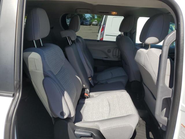 2023 TOYOTA SIENNA LE - 5TDKSKFC9PS103733