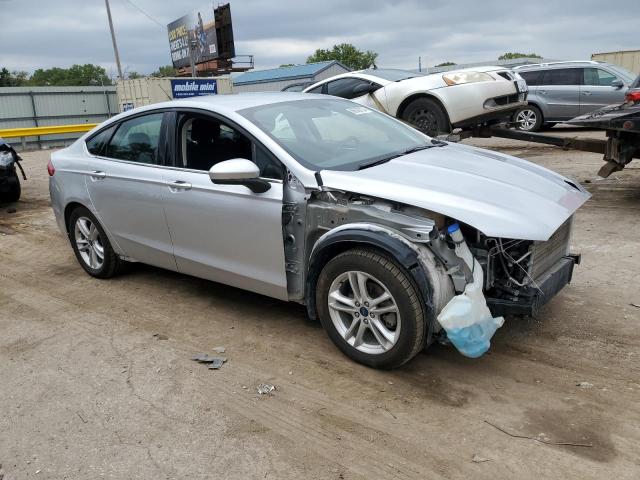 VIN 3FA6P0HD5JR184761 2018 Ford Fusion, SE no.4