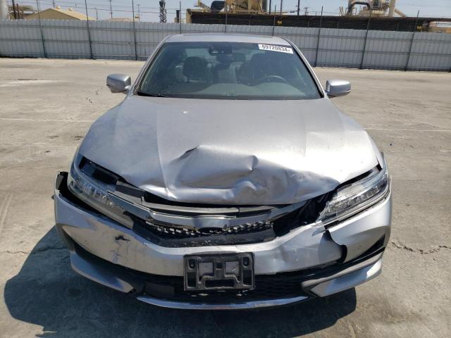 2017 HONDA ACCORD TOU - 1HGCT2B00HA000259