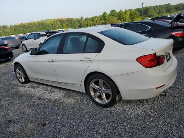 VIN WBA3C3G58ENR25396 2014 BMW 3 Series, 320 I Xdrive no.2