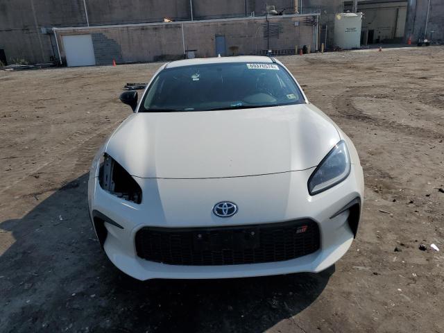 2023 TOYOTA GR 86 JF1ZNBC11P8757595