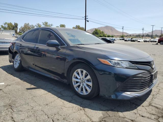 VIN 4T1B11HK0JU575688 2018 Toyota Camry, L no.4