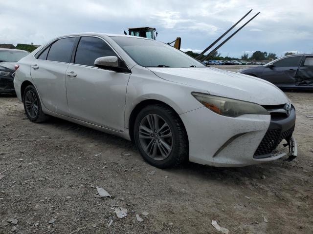 VIN 4T1BF1FK9FU484897 2015 Toyota Camry, LE no.4