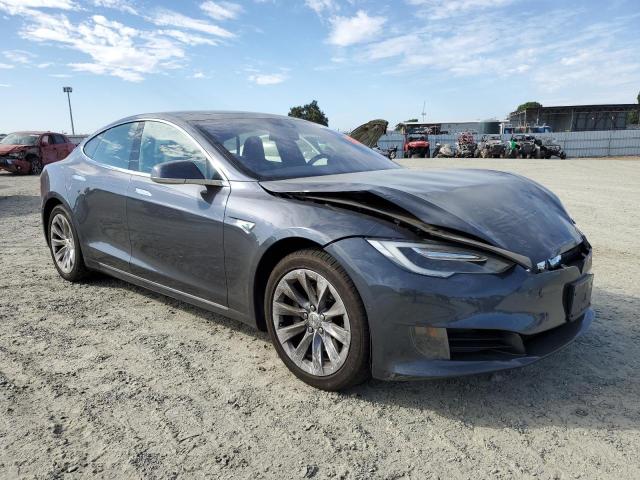 VIN 5YJSA1E16GF160408 2016 Tesla MODEL S no.4