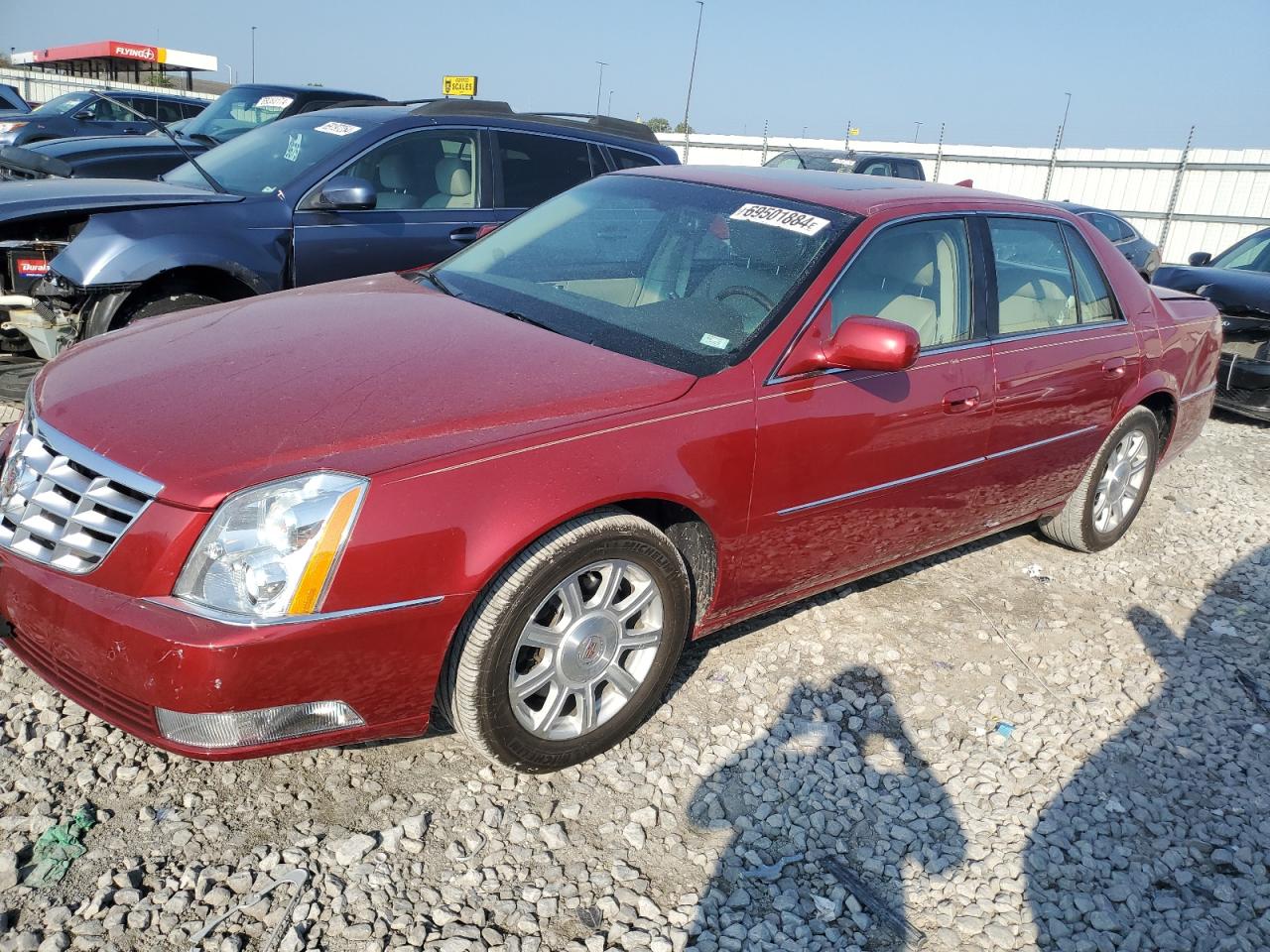 Cadillac DTS 2010 Luxury