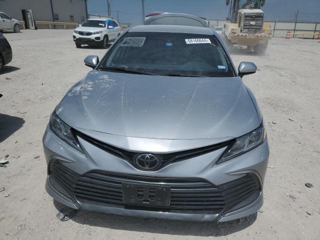 VIN 4T1C11AK0NU052417 2022 Toyota Camry, LE no.9