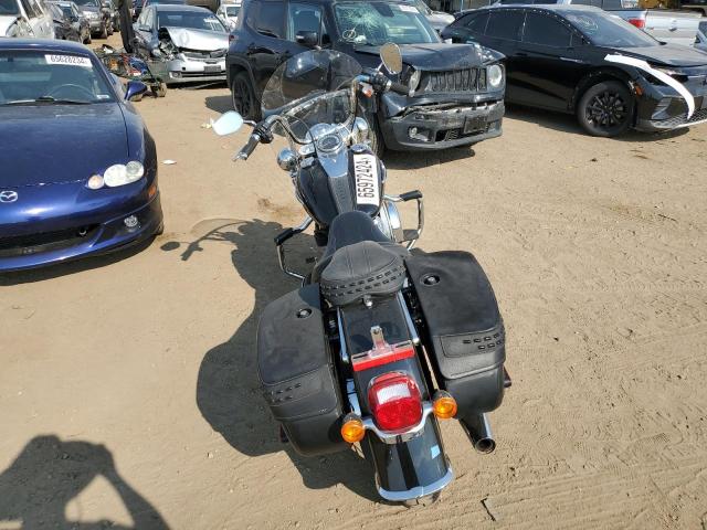 2020 HARLEY-DAVIDSON FLHC 1HD1YAJ16LB049043