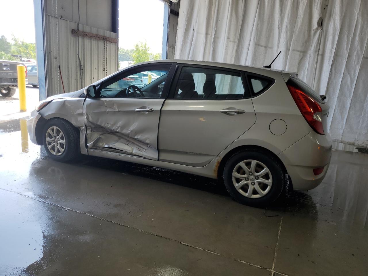 Lot #3033307807 2013 HYUNDAI ACCENT GLS