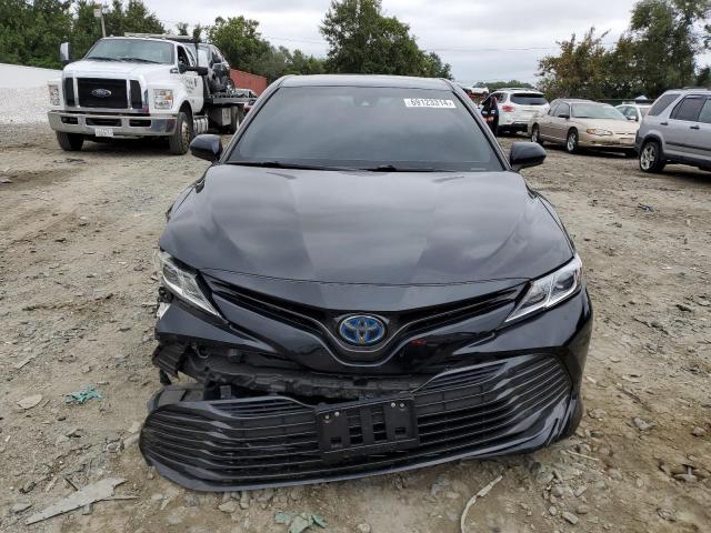 VIN 4T1B31HK8JU506080 2018 Toyota Camry, LE no.5