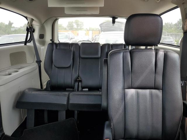 2016 CHRYSLER TOWN & COU - 2C4RC1BG3GR288952