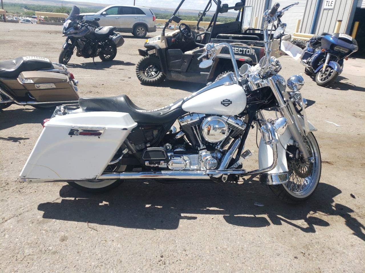 Harley Davidson FLHRCI / Road King Classic 2002 