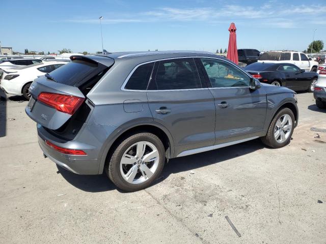 VIN WA1BNAFY2J2025396 2018 Audi Q5, Premium Plus no.3