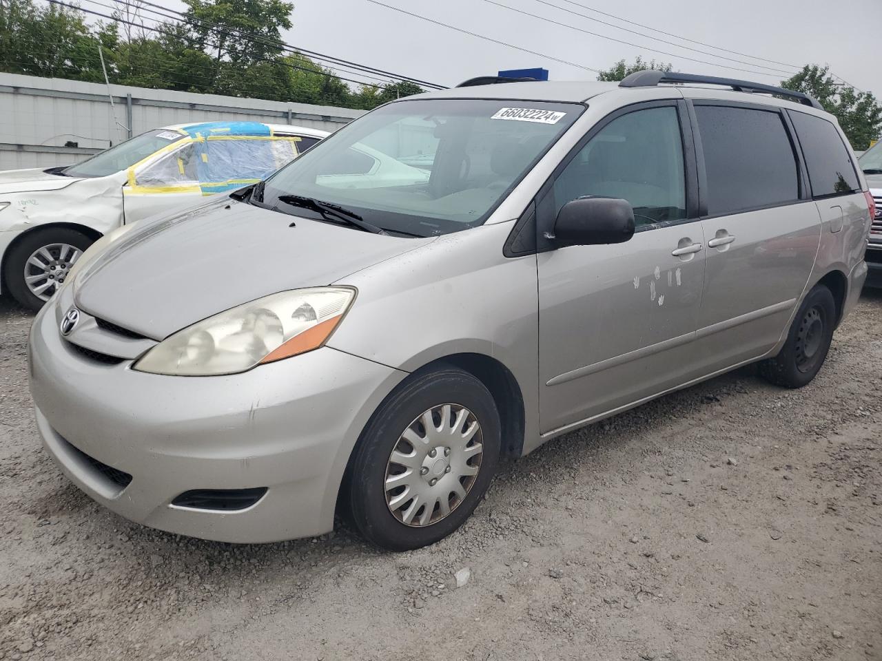 Lot #2902540933 2008 TOYOTA SIENNA CE